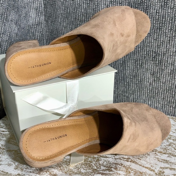 14th & Union HAYZEL Faux Suede Mules - Picture 5 of 9